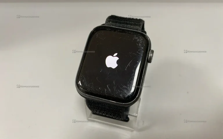 Apple Watch SE 44 MM