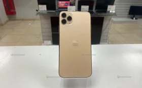 Apple iPhone 11 Pro Max 4/64 ГБ