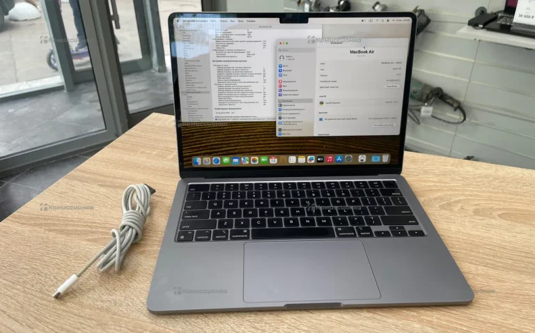 Ноутбук MacBook Air m2 2022
