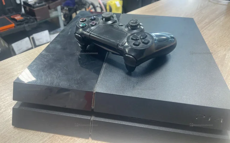 Приставка Sony PlayStation 4 500Gb