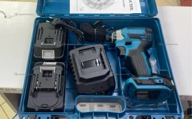 Шуруповёрт-винтовёрт Makita АКБ