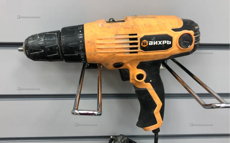 Сетевой шуруповерт ВИХРЬ СШ-550/2