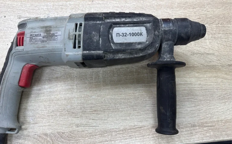Перфоратор Ресанта П-32-1000К