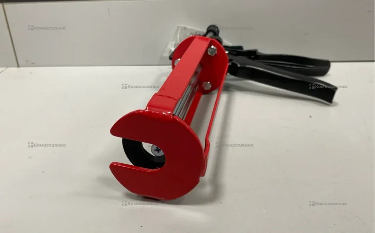 Пистолет для химического анкера