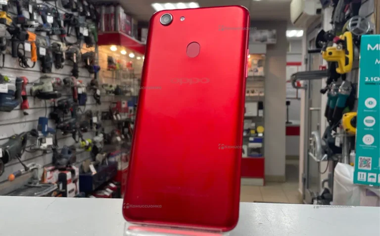 Oppo F5 6/128 ГБ