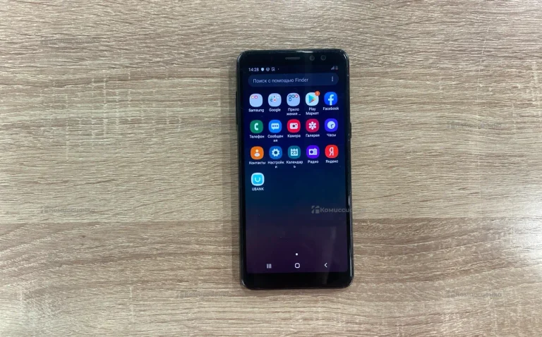 Samsung Galaxy A8 (2018) SM-A530F/DS 2018 4/32Gb