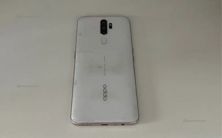 Oppo A5 (2020) 3/64 ГБ