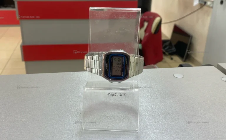 Часы Casio