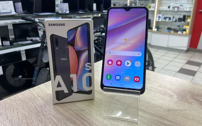Samsung Galaxy A10s 2/32 ГБ
