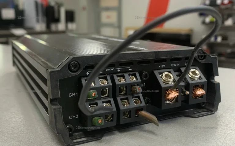 Усилитель Machete Deaf Bonce MLA 160.4