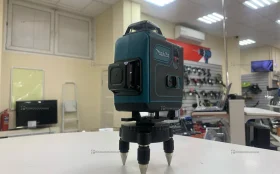 Уровень макита KT-RTR800