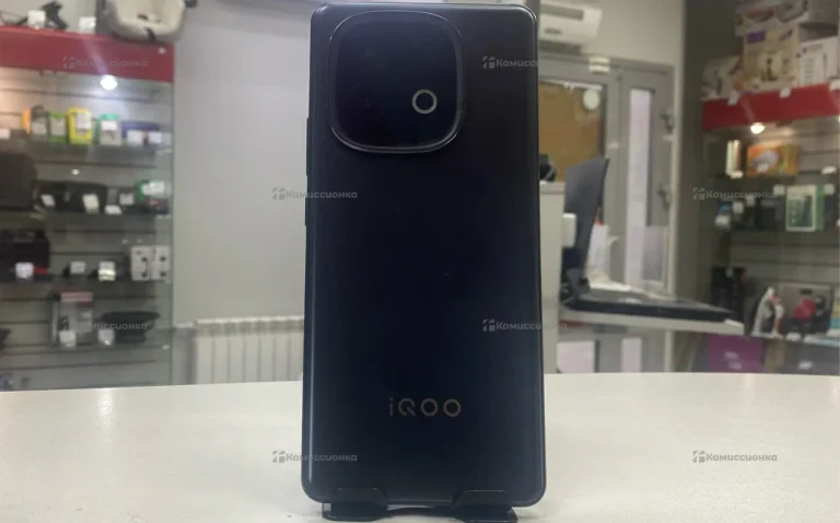 Vivo iQOO Z10 Turbo Pro 12/256 ГБ