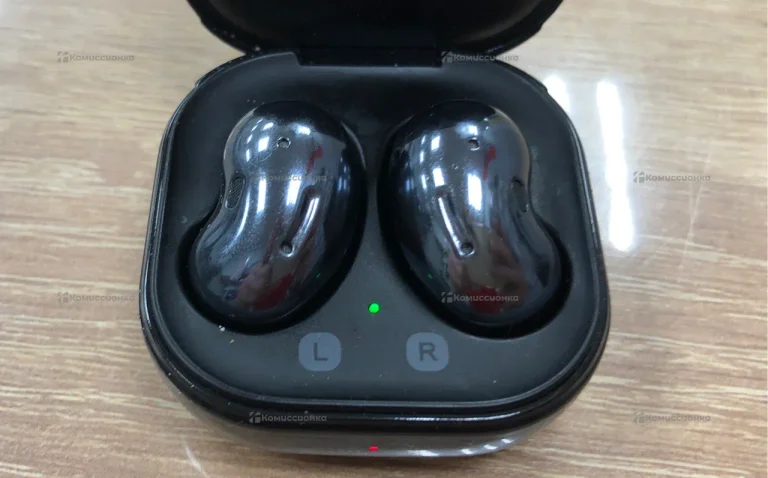 Наушники Samsung Galaxy Buds Live