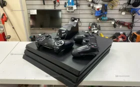 Приставка PS4. pro 1 tb