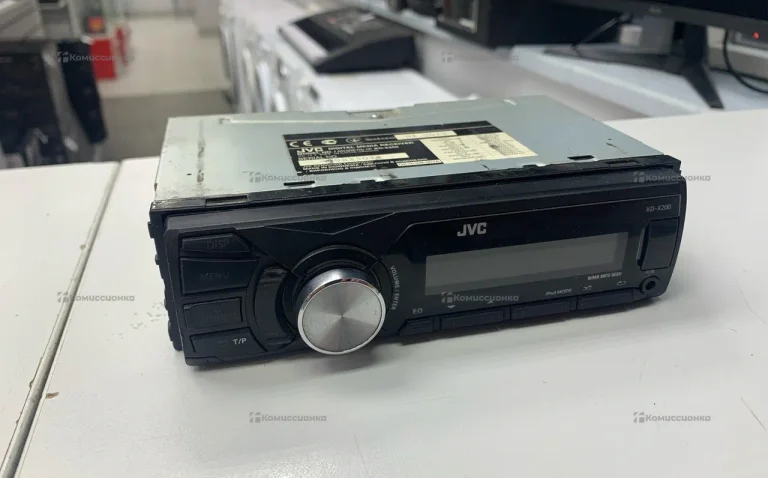 Автомагнитола  JVC KD-200
