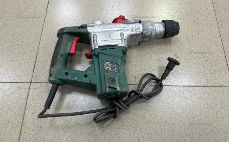 Favourite перфоратор RH 1400