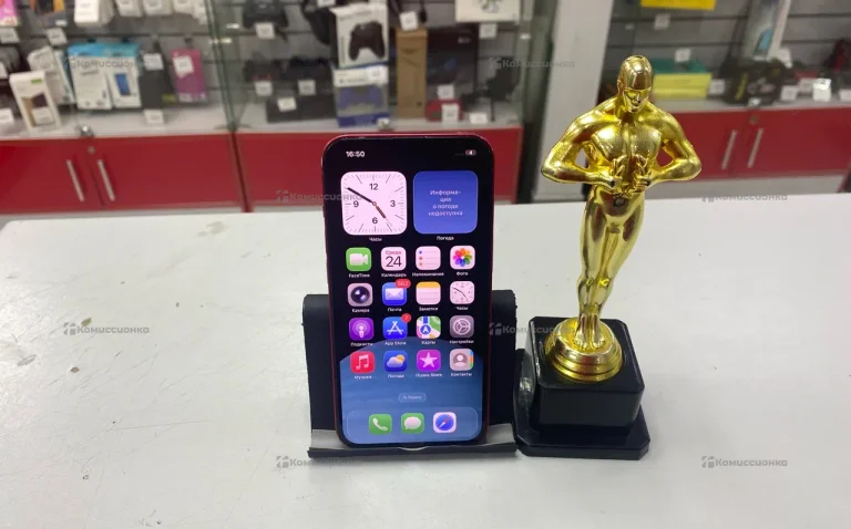 Apple iPhone 13 4/256 ГБ