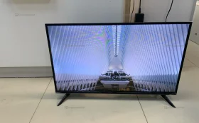 Power Bank Everstone с безпроводной зарядкой