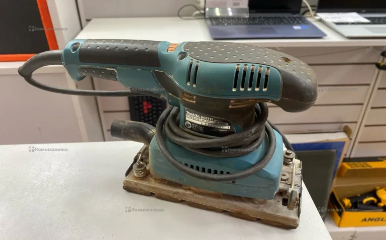 Шлифовальная Машинка Makita BO3711