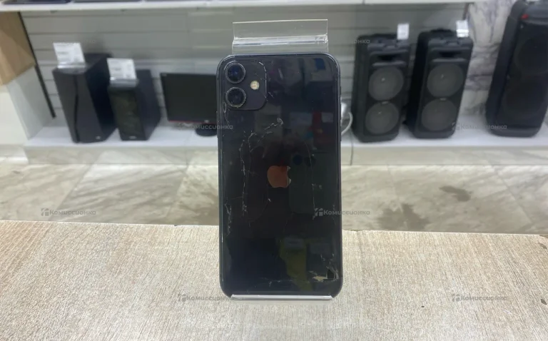 Apple iPhone 11 4/64 ГБ