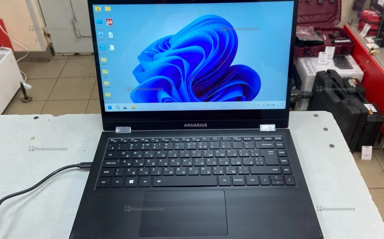 Ноутбук  Aquarius CMP NS483
