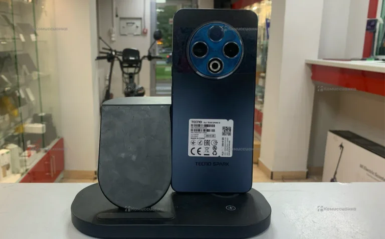 Tecno Spark 30 8/256 ГБ