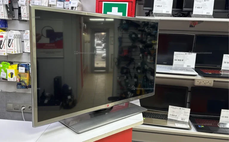 Телевизор LG 32LB650V