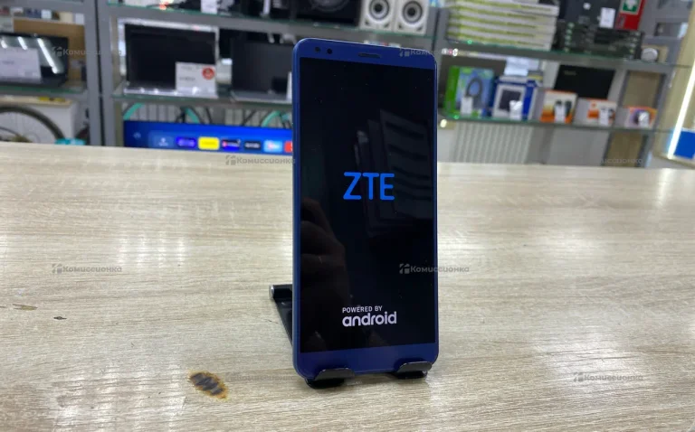 ZTE Blade V9 4/64 ГБ