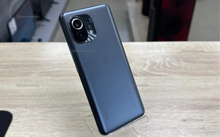 Xiaomi Mi 11 8/128 ГБ