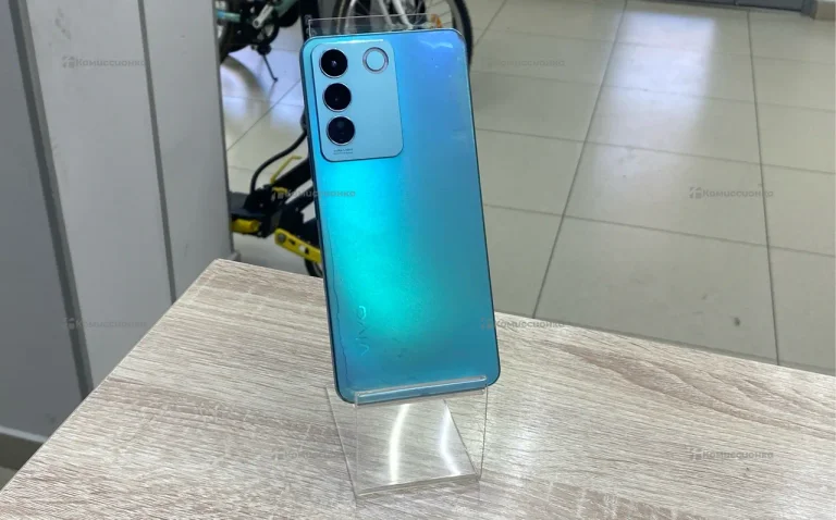 Vivo V27e 8/128 ГБ
