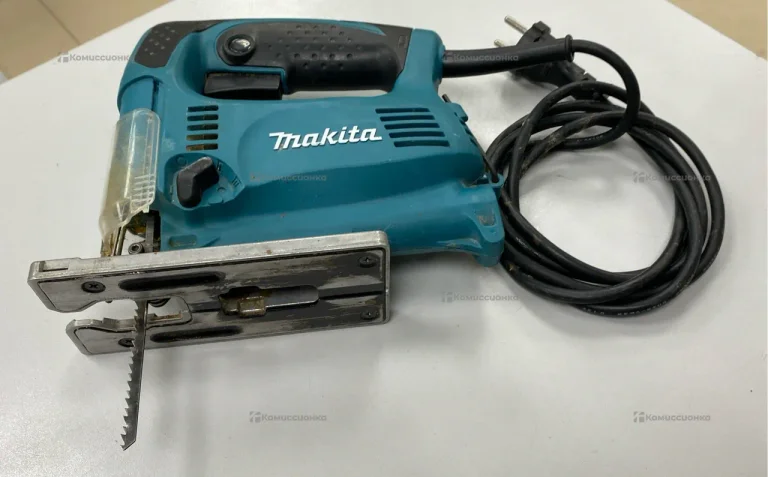 Электролобзик makita 4329