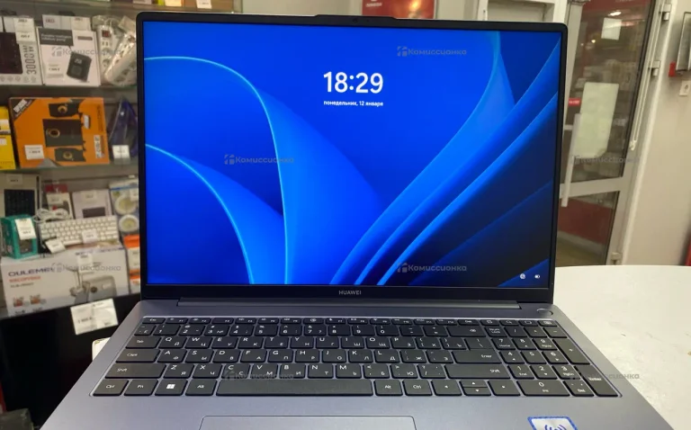 Ноутбук  huawei matebook D16