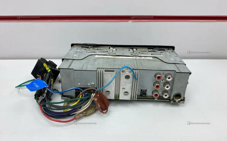 Автомагнитола  Kenwood bt308