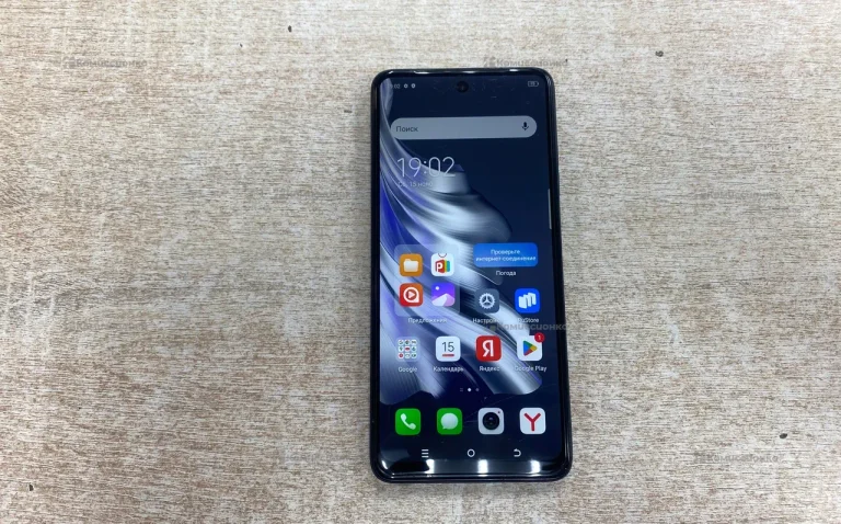 Tecno Spark 20 8/256 ГБ