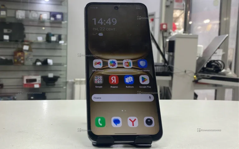 Tecno Spark Go 2 4/128 Гб