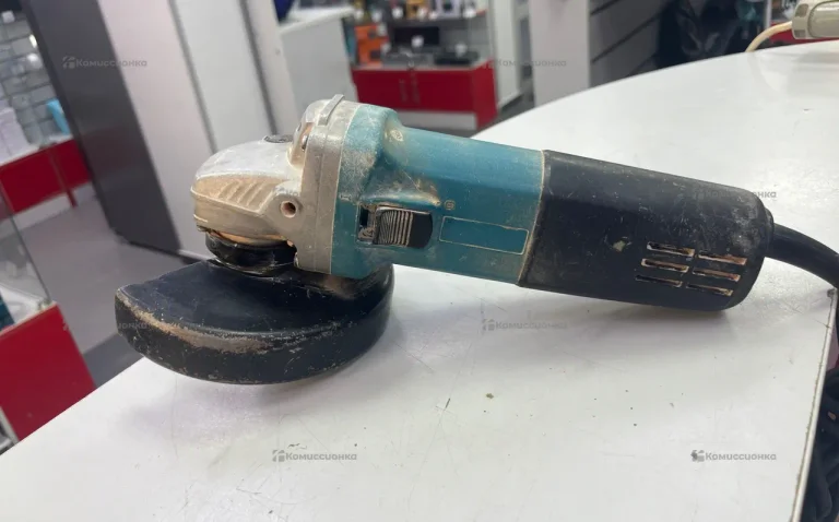 УШМ makita 9555HN