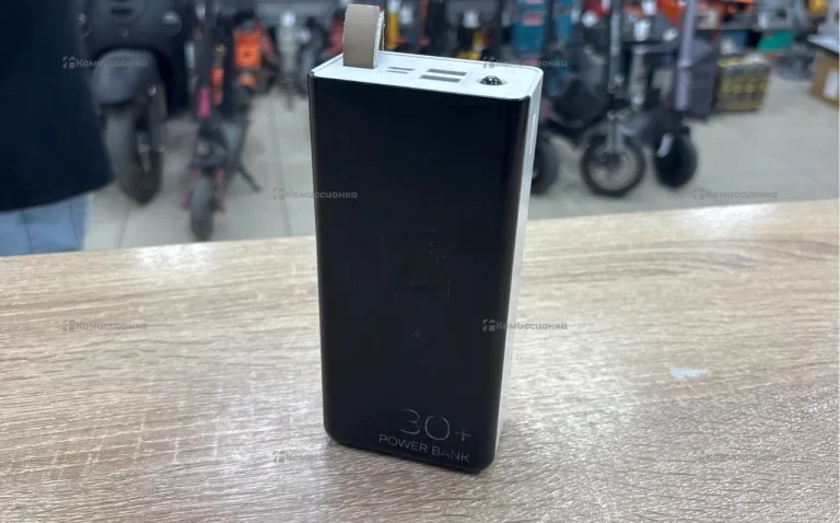 Power bank 30 plus