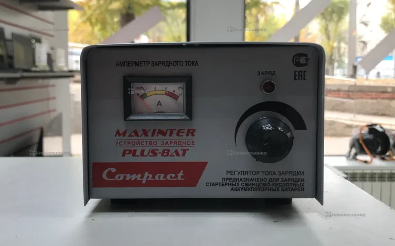 Зарядное устройство Maxinter PlUS 8AT