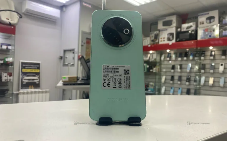 Tecno Spark 30C 8/256 ГБ