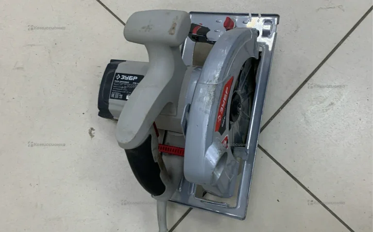 Торцовочная пила ЗУБР ЭПД-1600