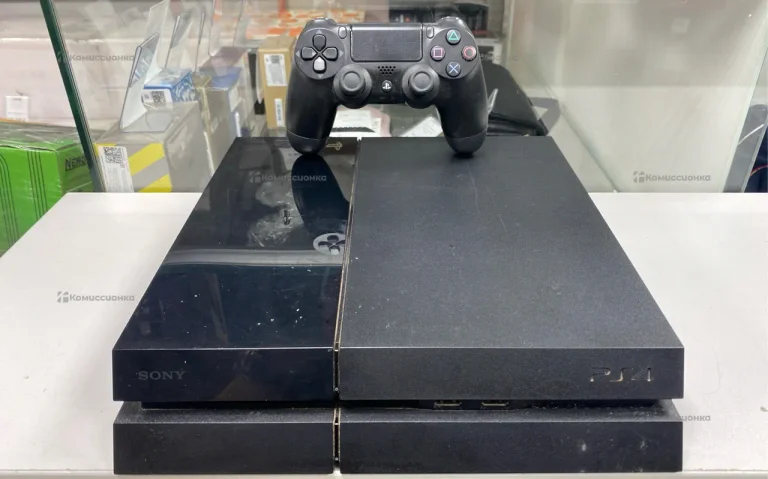 Приставка Sony PS4 Fat 1Tb