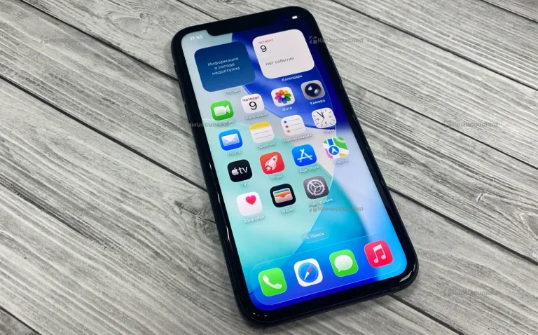 Apple iPhone 11 4/128 ГБ