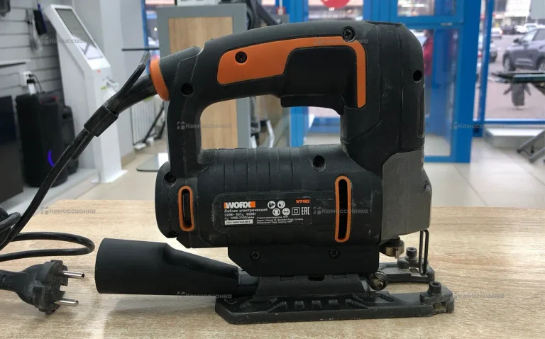Лобзик Worx WT463