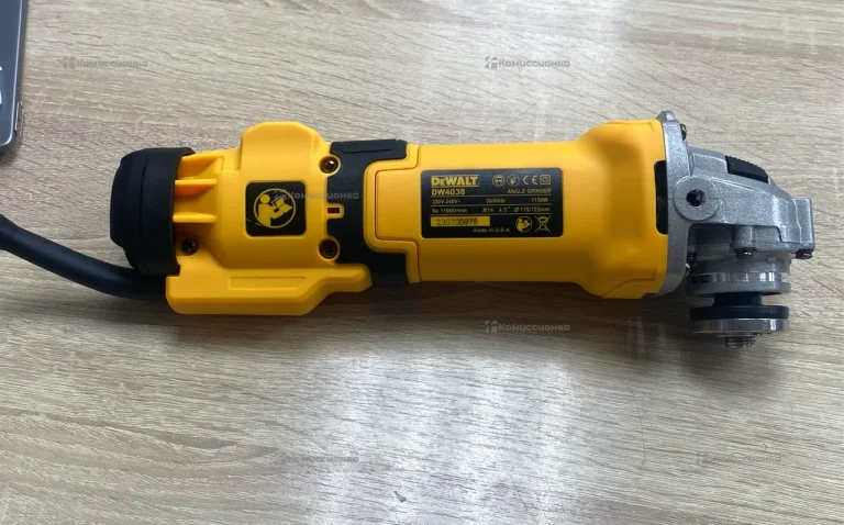 Ушм dewalt DW4038 реплика