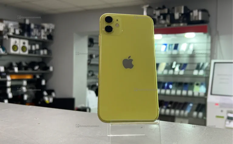 Apple iPhone 11 4/64 ГБ