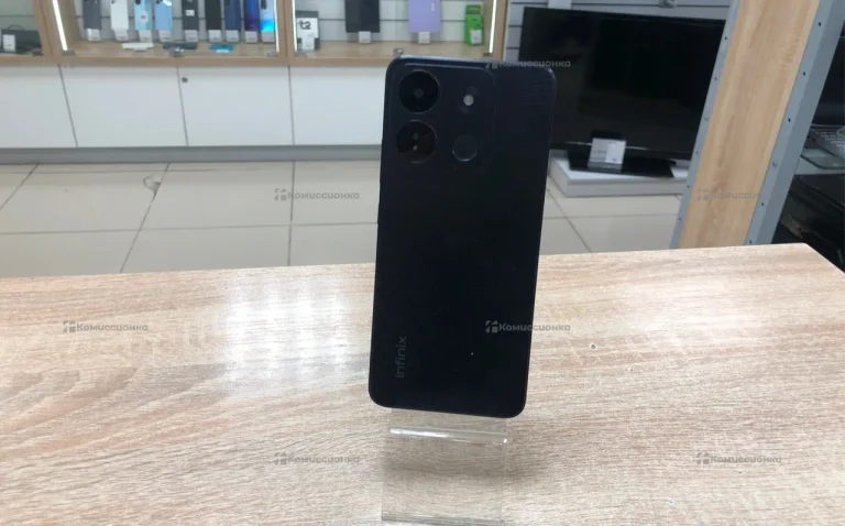 Infinix Smart 7 3/64 ГБ