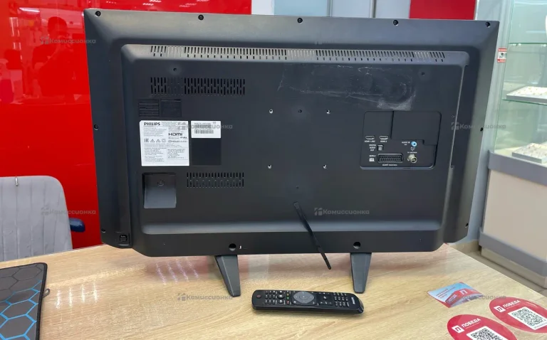 Телевизор Philips 32PFT4132