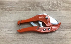 Купить Ножницы для ПВХ труб б/у , в Саратов Цена:150рублей