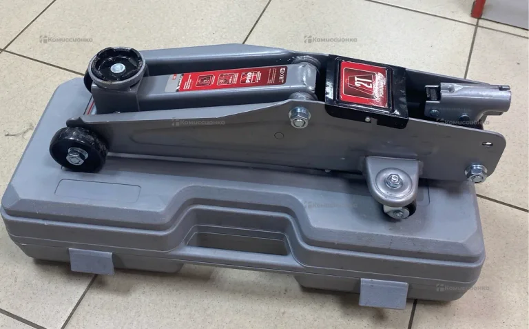 ДОМКРАТ ГИДРАВЛИЧЕСКИЙ ПОДКАТНОЙ HYDRAULIG TROLLEY