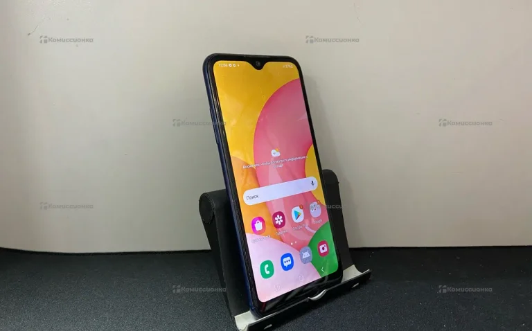 Samsung Galaxy A01 2/16 ГБ